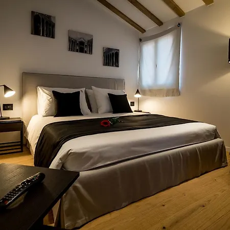 Murum Heritage 4* سبليت