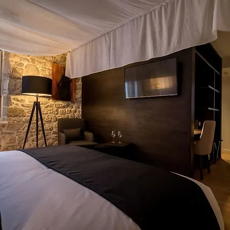 Murum Boutique Hotel 4*